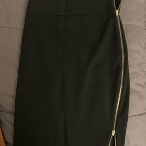 High rise black skirt